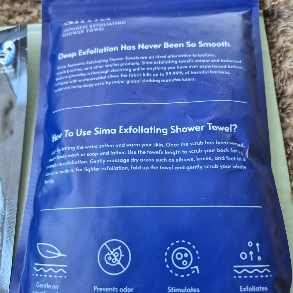 Active Jellyfish Vital Mask and Sima Shower Towel Set - And Hermes Gift Bag - Picture 6 of 10